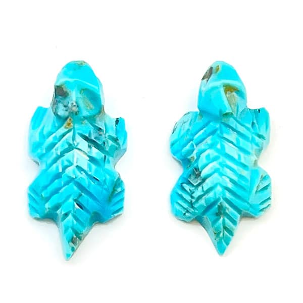 Turtle Carved Post Earring - Image 2