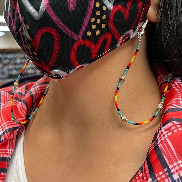 Beaded Face Mask Holder - Image 2