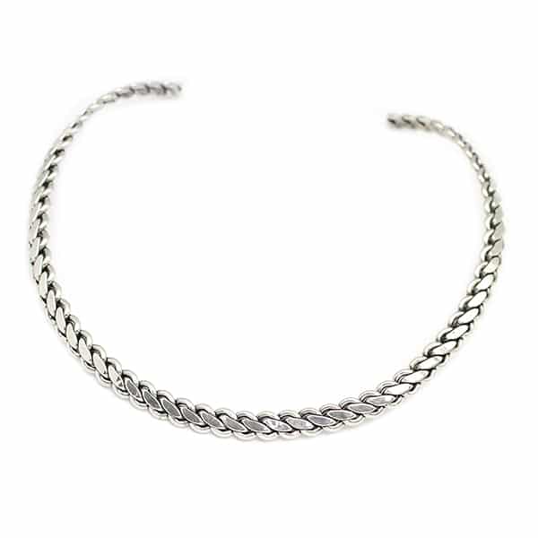 Sterling Wire Neck Collar